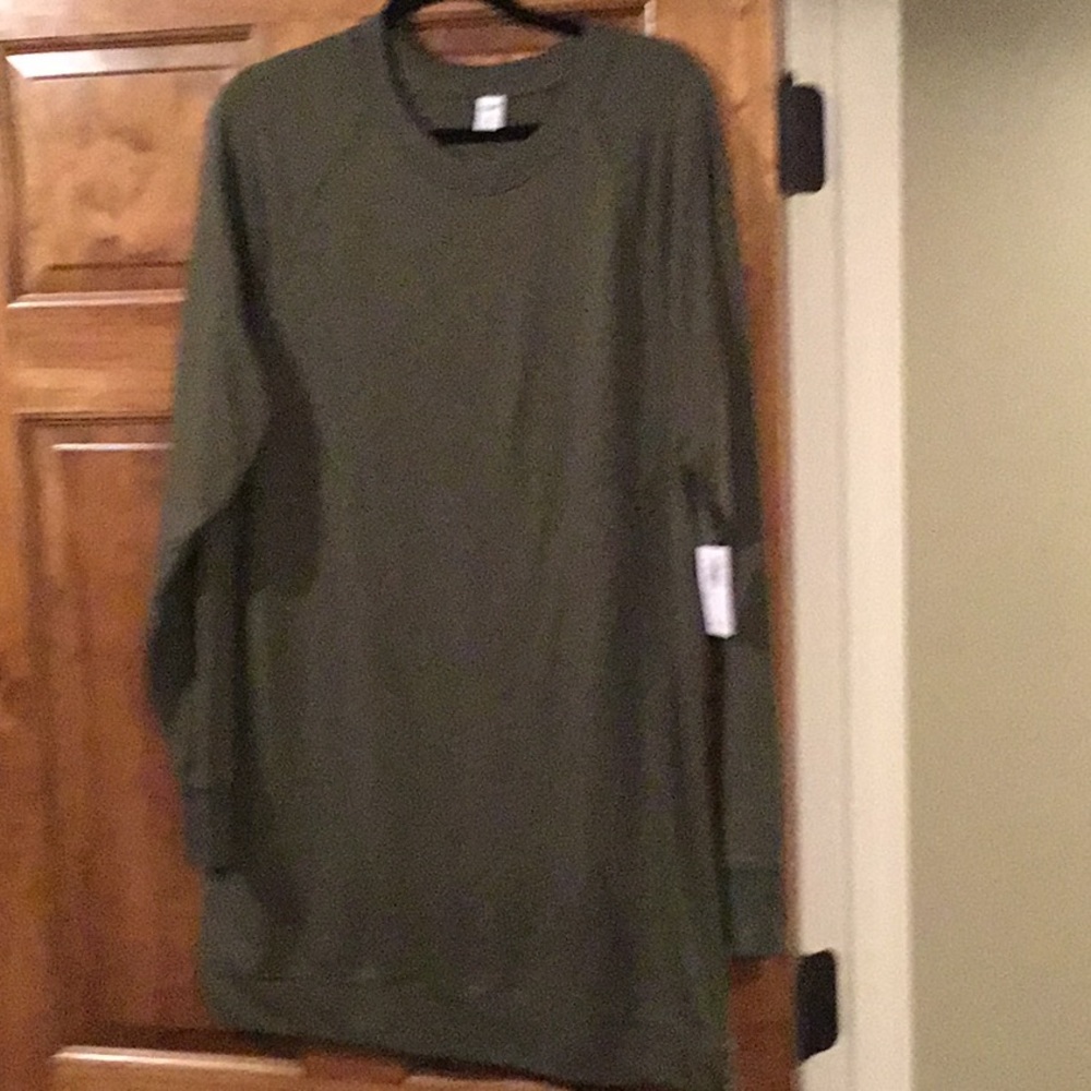 Sweatshirt